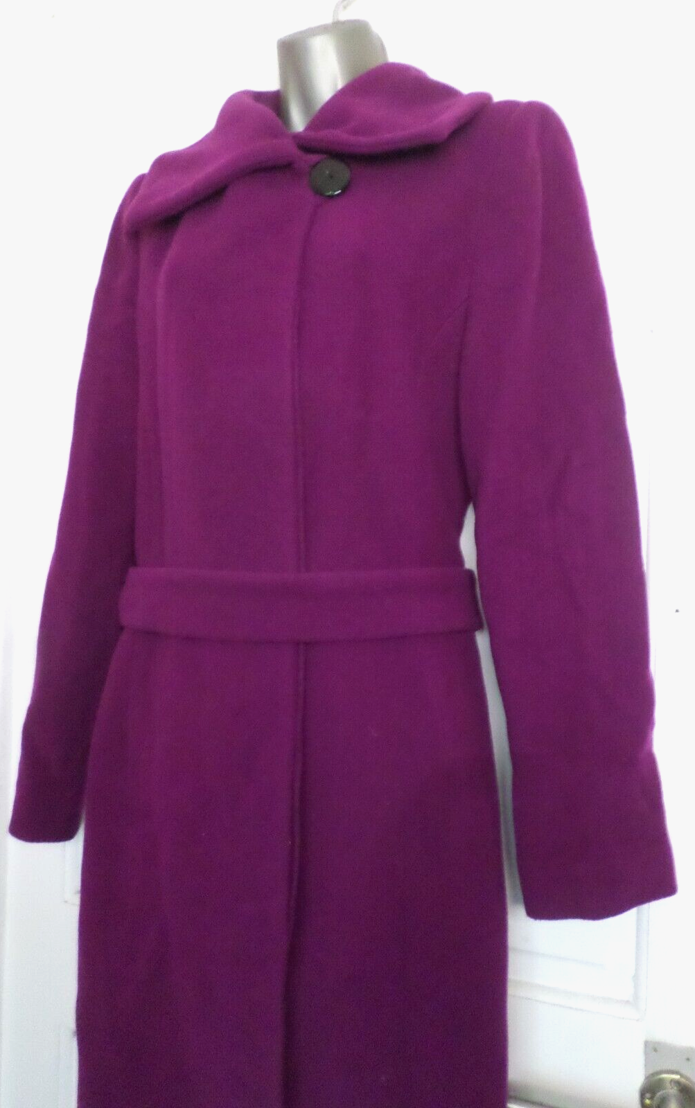 JAEGER....SIZE UK 14.....CERISE PURPLE BELTED CASHMERE COAT....STUNNING