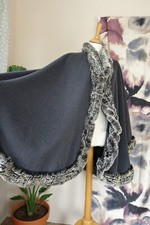 Bnwt Jimmy Hourihan For Harrods Grey Wool & Cashmere Fur Julio Cape One Size