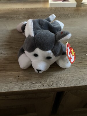 Ty Beanie Baby Nanook The Huskey DOB November 21, 1996 MWT Free Shipping