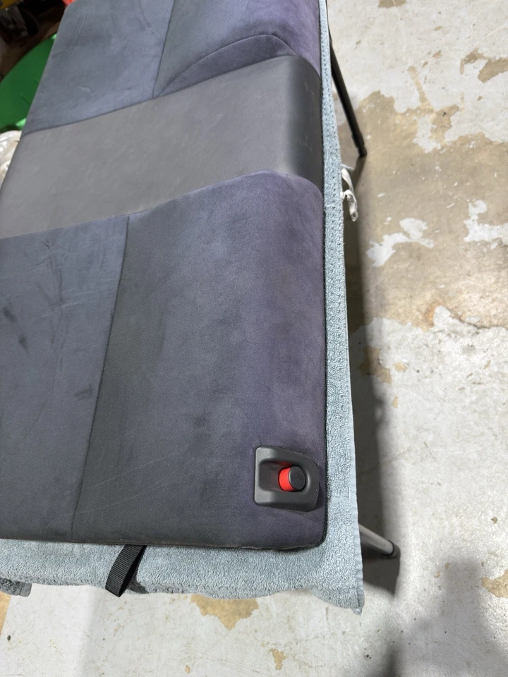 Subaru BRZ Toyota 86 FRS 2016 asiento trasero cojín superior OEM 3871 Foto 2 de 4