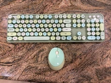 MOFII Sweet Wireless Keyboard & Mouse Combo - Retro Round Keycaps - Full Size