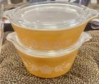 Vintage Pyrex Butterfly Gold II Pattern, 1 Qt & 1/2 Qt Casserole W/3 Glass Lids