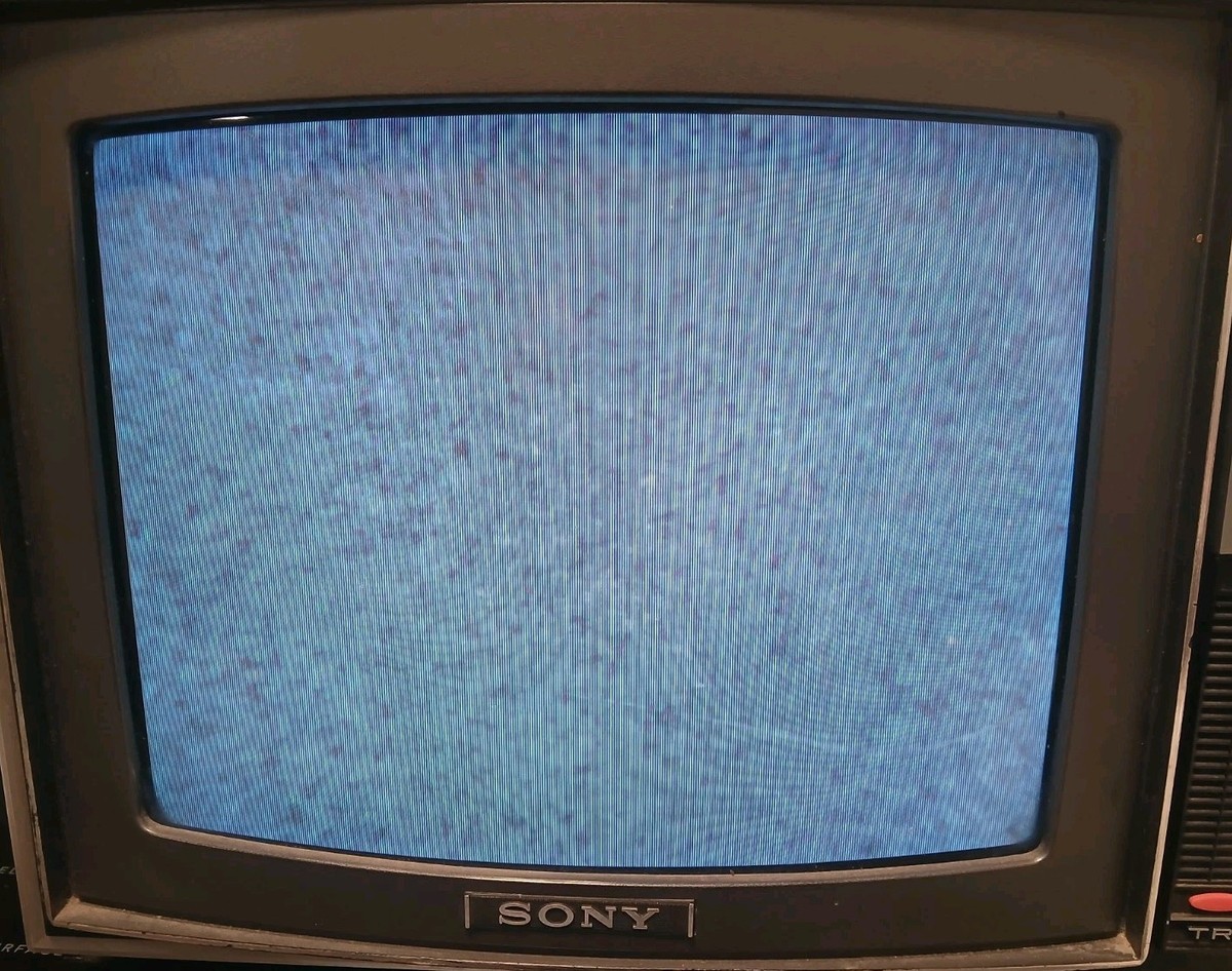 【K-166】【中古】SONY Trinitron ポータブルテレビ 1994年 sony_trinitron_kv_01.jpg