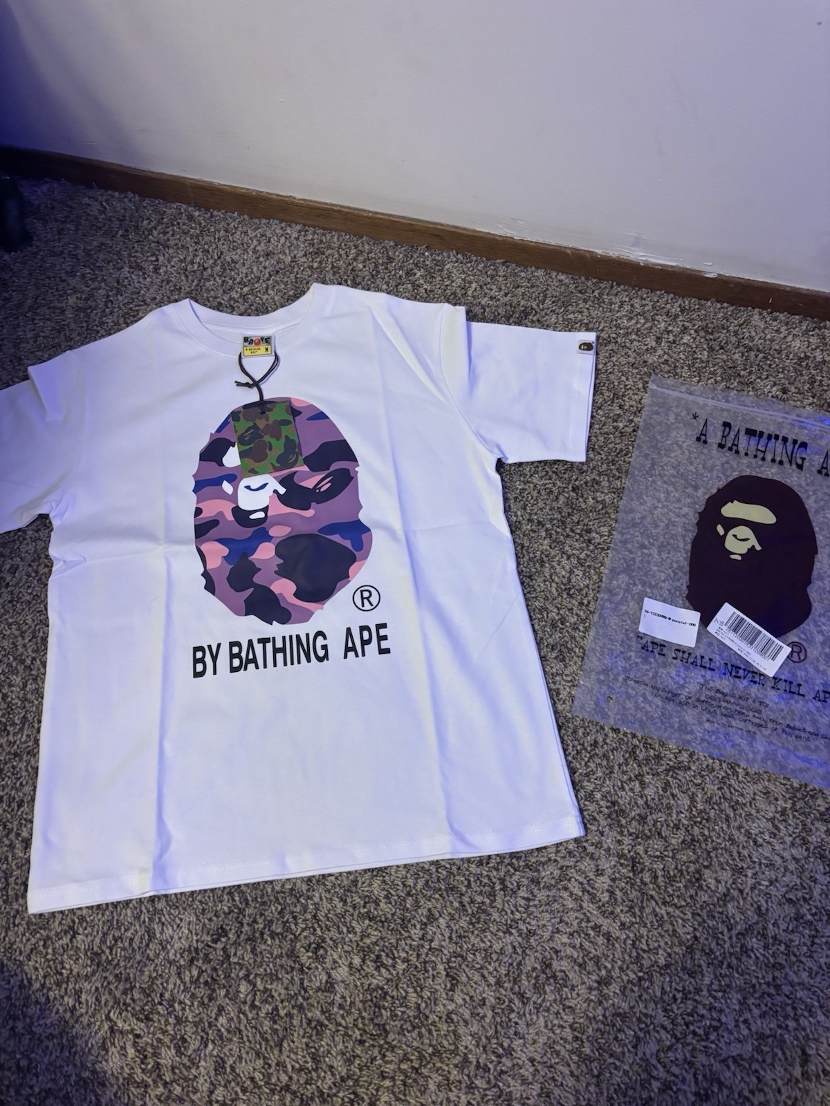 A Bathing Ape Men's White Cotton Jersey Camo Logo Graphic T-Shirt Size L