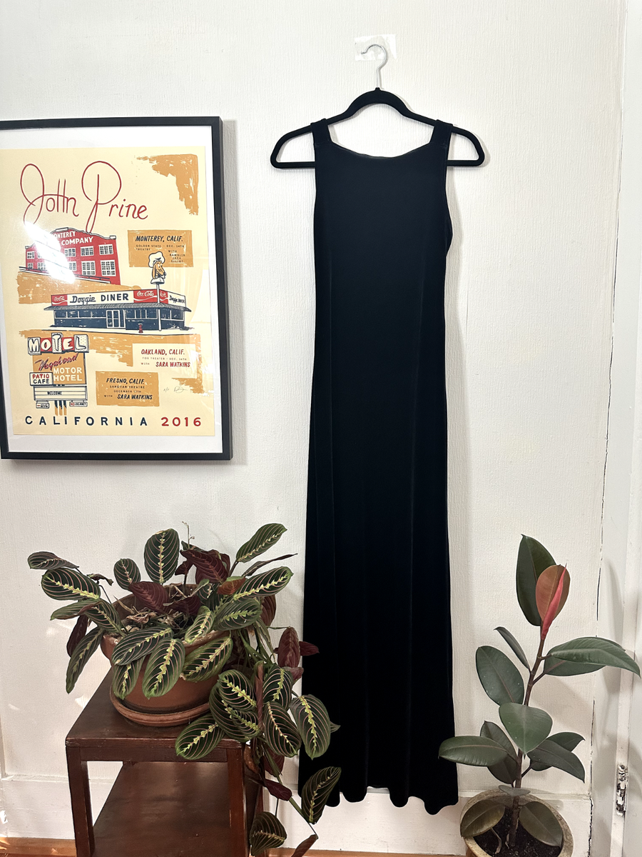 laundry by shelli segal black dress Vintage 90s Velvet - Backless, Elegant, Maxi Wedding Makeup Looks Inspired Edit:FEMME and the maxi length Colors:Light Blue