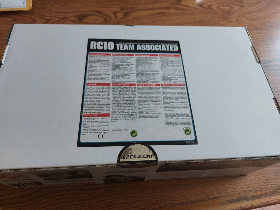 VINTAGE 6001 (SEALED KIT) VINTAGE ASSOCIATED VINTAGE RC CAR - Image 4 of 4