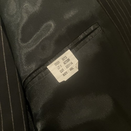 Andrew Fezza Fusion Two Piece Men's Suit Pinstripe Suit 46L Jacket/40 Waist Pant - Picture 4 of 14