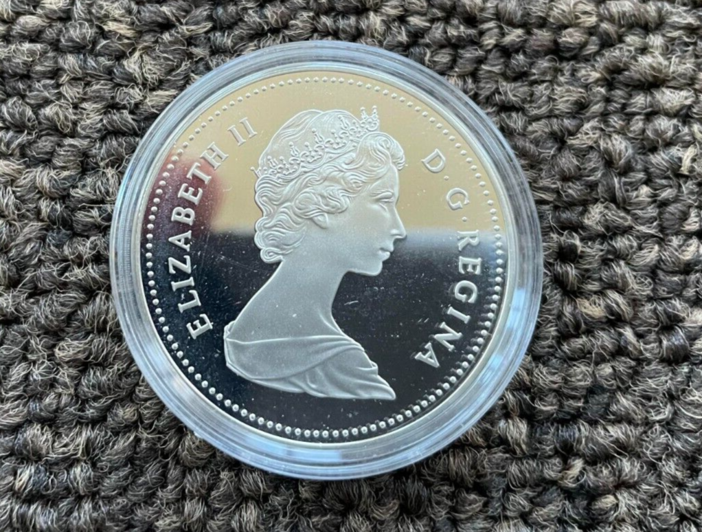 1982 Canada $1 One Dollar Elizabeth II Silver Proof Regina Centennial Coin  Boxed #188【新着】1982