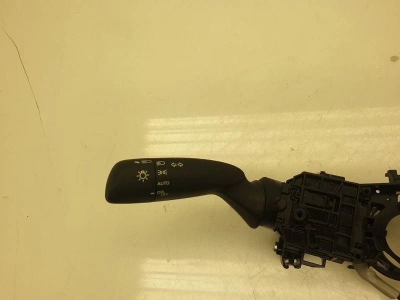Interruptor de columna limpiaparabrisas e interruptor de señal de giro Toyota Corolla 19 20 Foto 4 de 4