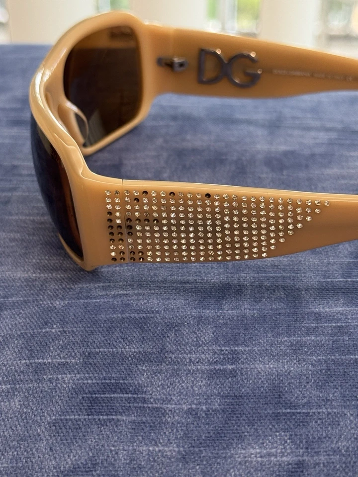 Gafas de sol Dolce & Gabbana Gold Edition 18K DG 2114 K edición limitada Foto 2 de 2