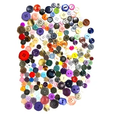 200 Misc Lot of Sewing Buttons Assorted Color and Sizes Vintage & Modern - #1 vn