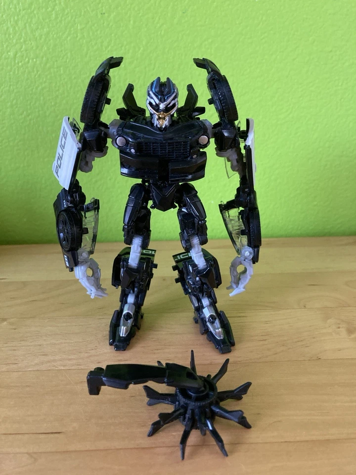 Hasbro Transformers Studio Series SS-28 Barricade Authentic - Image 4 of 4