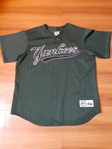 green yankees jersey