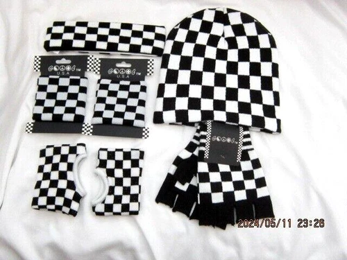 Black&White Checker  Knitted Skull Beanie Ski Cap,Gloves,Headband&2Pr Sweatbands - Picture 1 of 2