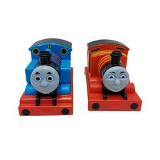 Thomas the Train Pull Back  Go Engine Racers Thomas and James