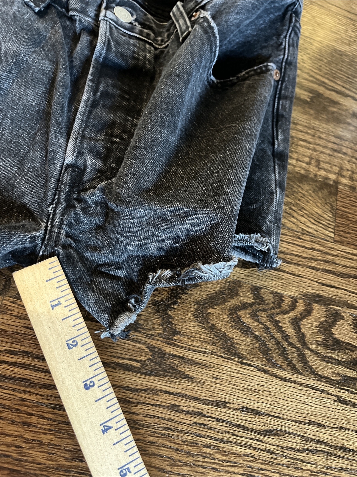 Levi's 501 Cut-Off Shorts Womens Size 29 (actual Waist 31) Black Jean Denim - View 5