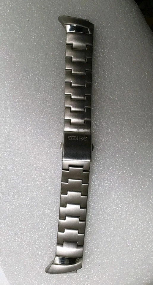 Seiko Bracelet Strap For 7T62-0GH0 Chronograph Watch 35A4-G.I Stainless Steel - Image 4 of 4