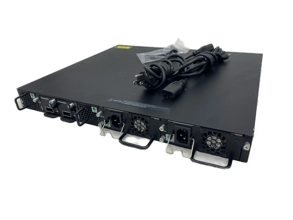 Interruptor Brocade ICX7450-48P con doble ICX7400 1x40GQ y doble CA Foto 4 de 4