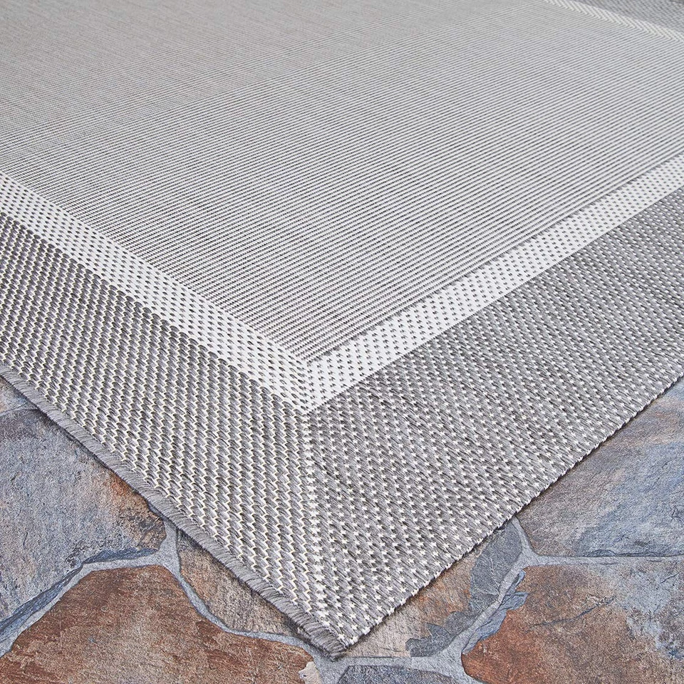 Alfombra Interior Exterior Recife - Textura Stria 2'3" x 7'10" Corredor en Gris, Manguera con... Foto 4 de 4
