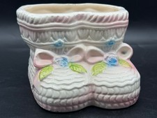 Vintage ceramic baby booties planter , Japan. Ruben