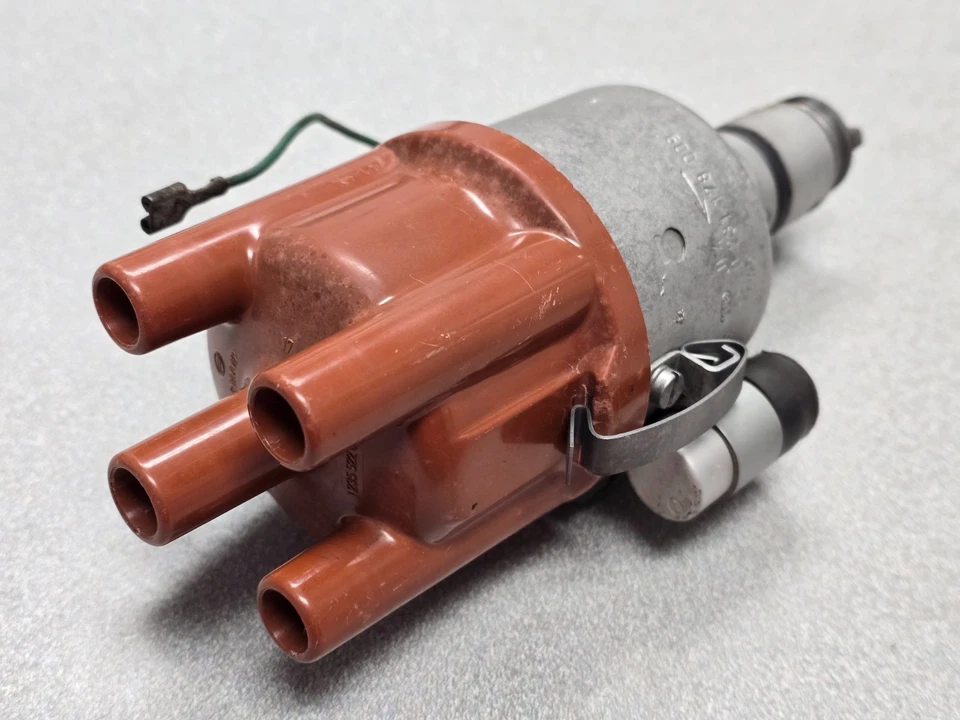 USED ORIGINAL BOSCH JF4 VW PORSCHE 914 1.7 IGNITION DISTRIBUTOR FOR CARBS 545 - Image 4 of 4
