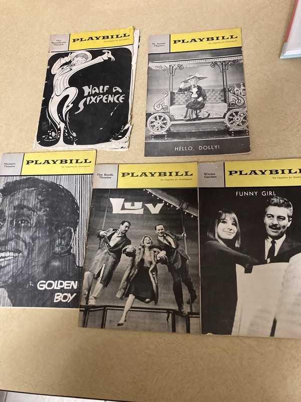 "HELLO DOLLY" 1965 Playbill Carol Channing -Golden boy Sammy Davis &Funny Girl-5
