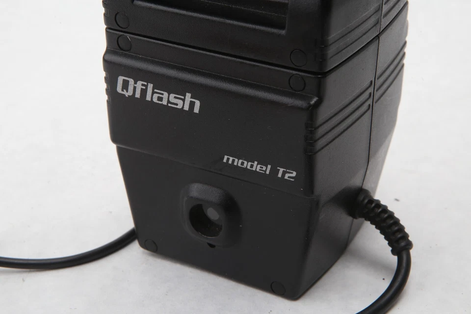 Quantum Instruments Qflash T2 Handle Mount Flash Strobe - R41 - Image 3 of 4