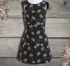 Vintage ZARA floral print dress Size XS A Line Skater NWOT