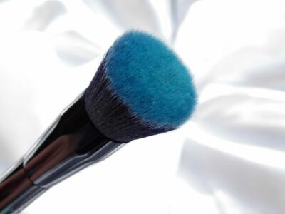 Pixie Cosmetics Make-up Pinsel Flat Top Mehrzweck Polierpinsel Nummer 7