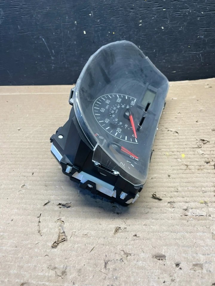 Nissan NV200 2013 a 2021 velocímetro calibre L2414 OEM DG Foto 2 de 4