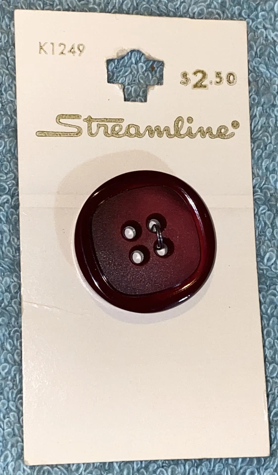 Streamline Buttons Sz 44 1 1/8” Wine K1249 NOS - Image 2 of 3