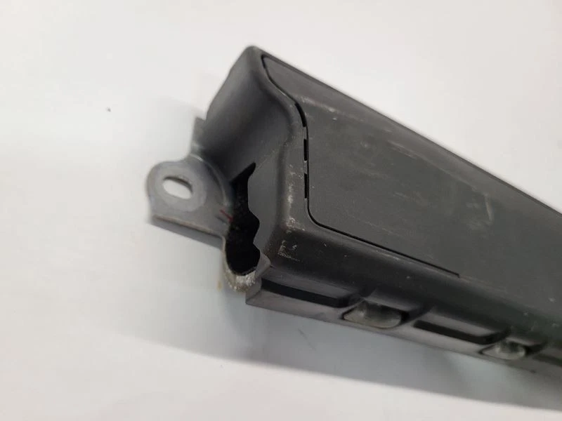 2014-2016 CHEVROLET IMPALA PASSENGER KNEE AIRBAG MODULE - Imagem 3 de 4