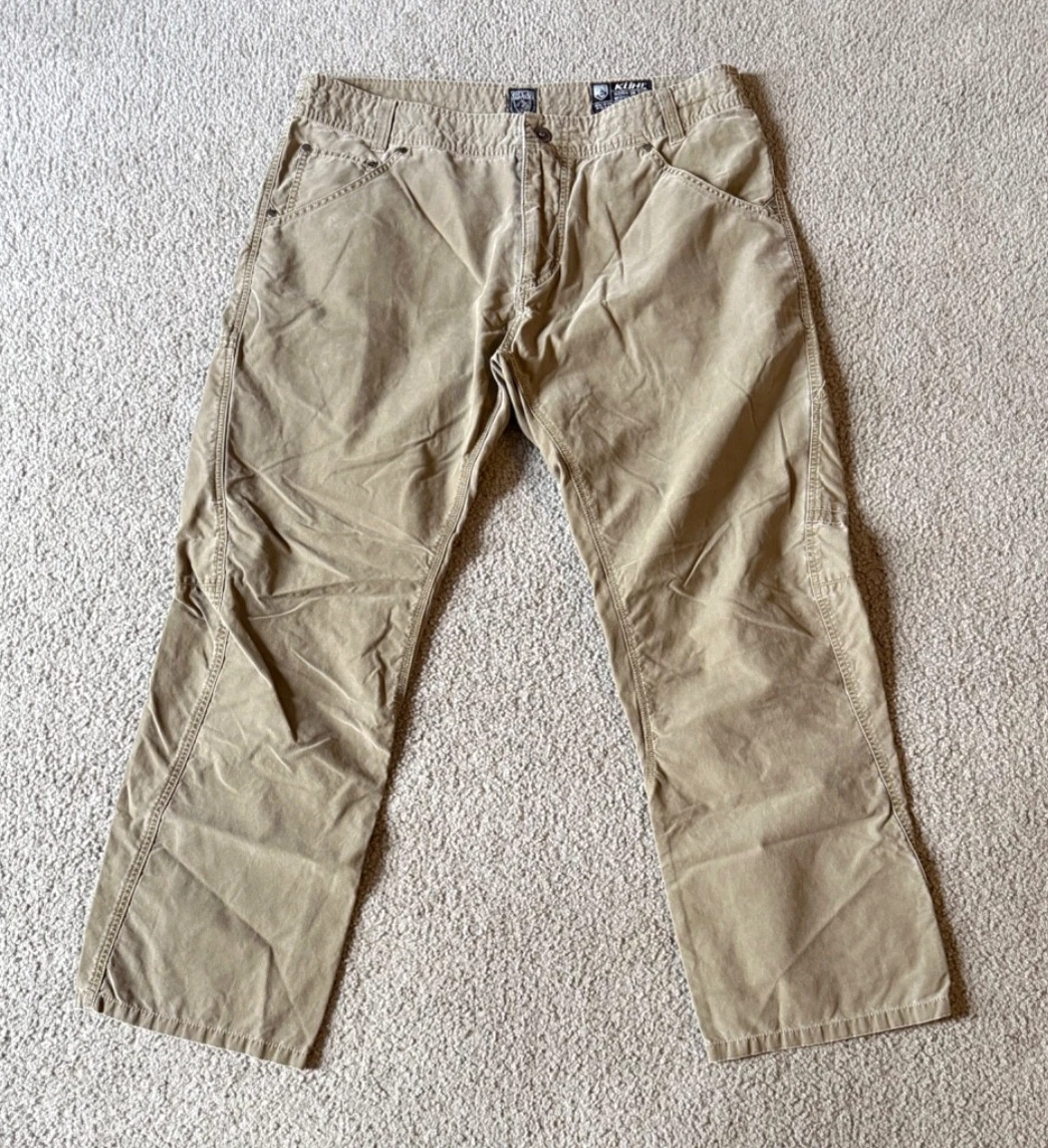 Kuhl Outrage Men's Gray Cargo Hiking Pants - Size 38 x 30