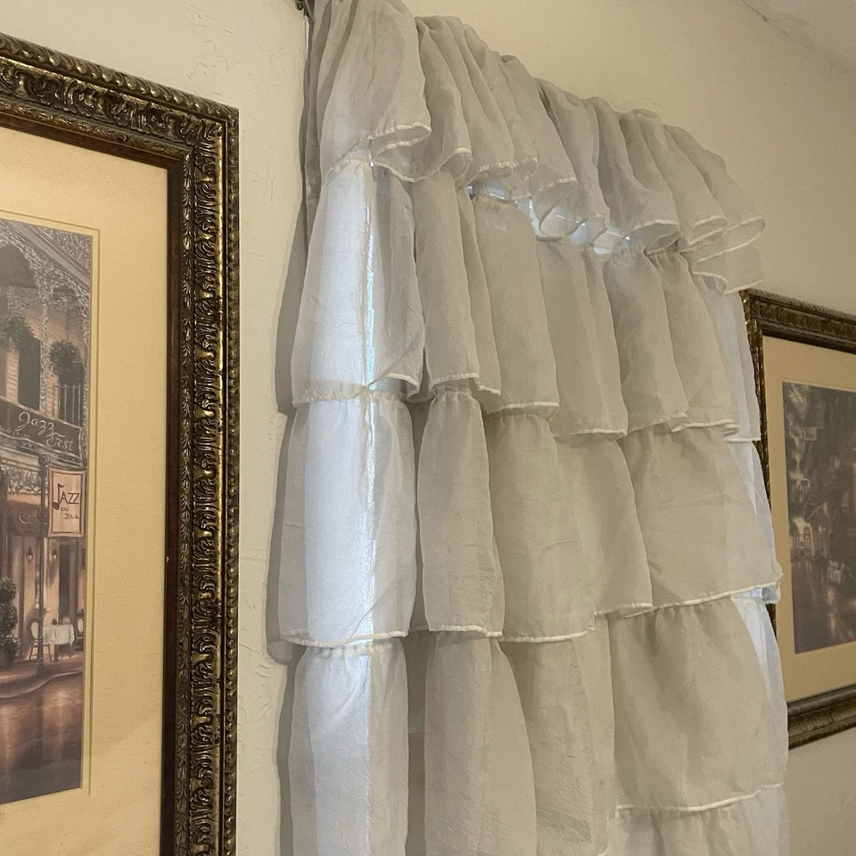 De colección Cortinas Volantes Nivel Panel Transparente Corto 50” Largo 65” Ancho Marfil Ojal Foto 3 de 4