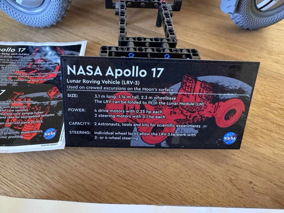 LEGO Technic 42182 NASA Apollo Lunar Roving Vehicle - LRV, photo 4 of 5