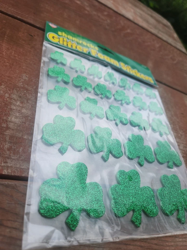 Pegatinas de espuma de trébol vintage 2005 ¡NUEVAS! Día de San Patricio Notre Dame Foto 2 de 4