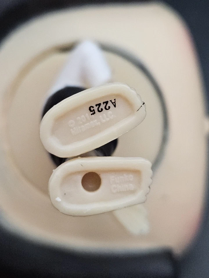 Funko Pop! 2013 Películas #63 Pulp Fiction MIA WALLACE 4" Figura abovedada suelta Foto 4 de 4