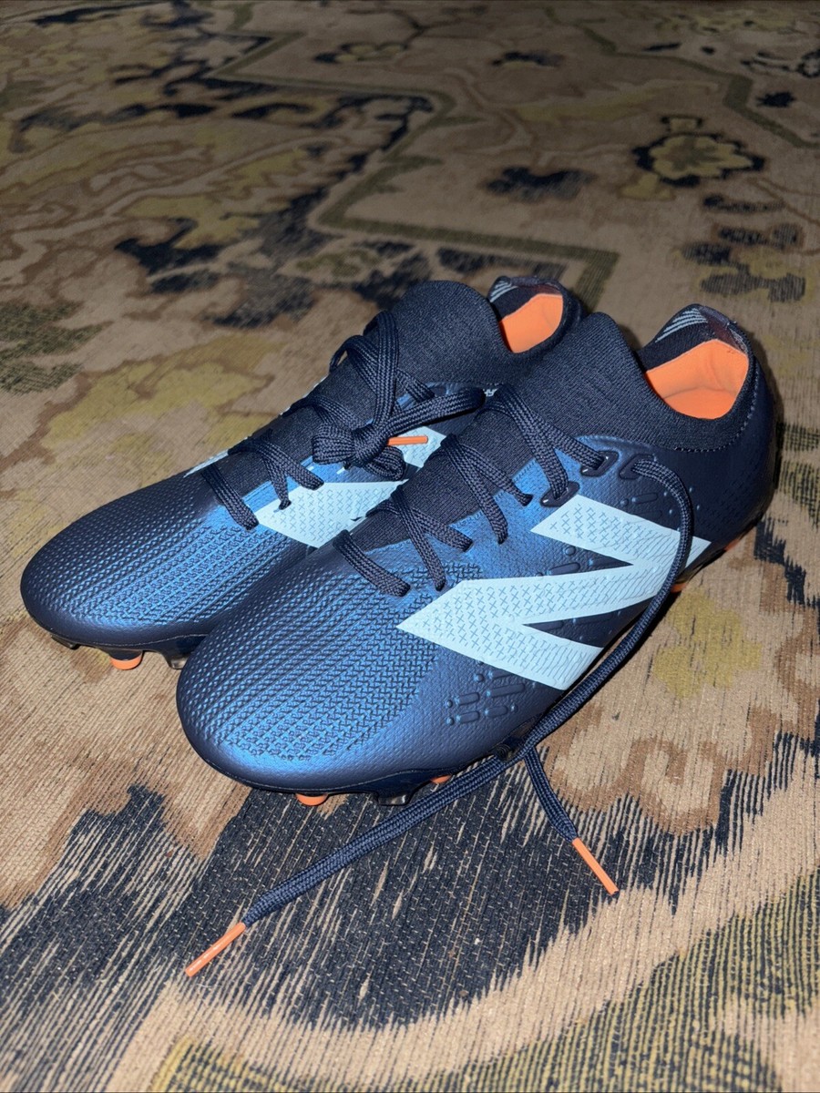 New Balance テケラ プロ ロー FG V4