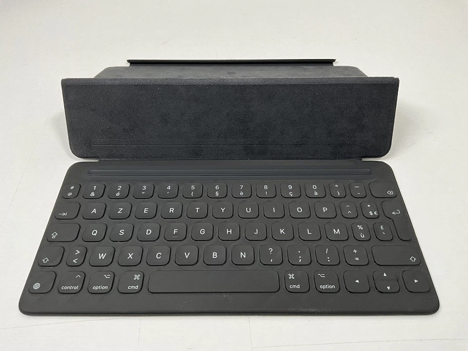 FRENCH Apple Smart Keyboard iPad Pro 10.5"/ iPad 7 8 9 Gen/ Air 3rd Gen A1829 - Image 4 of 4