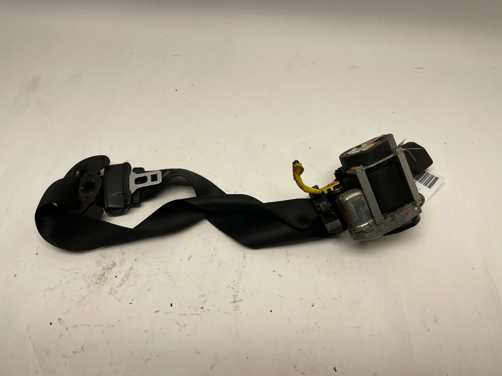 2014-2017 MASERATI GHIBLI FRONT PASSENGER RH SIDE SEAT BELT W/ PRETENSIONER OEM