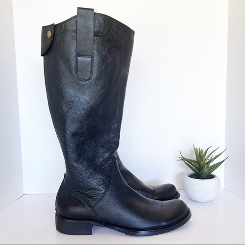 white converse bride