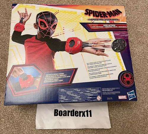 Spider-Man Marvel Across The Spider-Verse, Maschera e Guanti di Miles Morales - Foto 2 di 7
