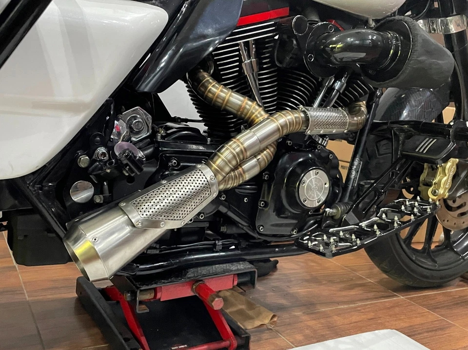 Harley-Davidson Road King 1999-2023 sistema completo personalizado escape 2 en 1 Foto 3 de 4