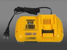 Dewalt DCB118 Fast Charger for 20V and 60V FLEXVOLT Charger