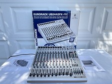 Behringer Eurorack UB2442FX-PRO 24 Input / Line Mixer 24 Bit Multi-FX Processor