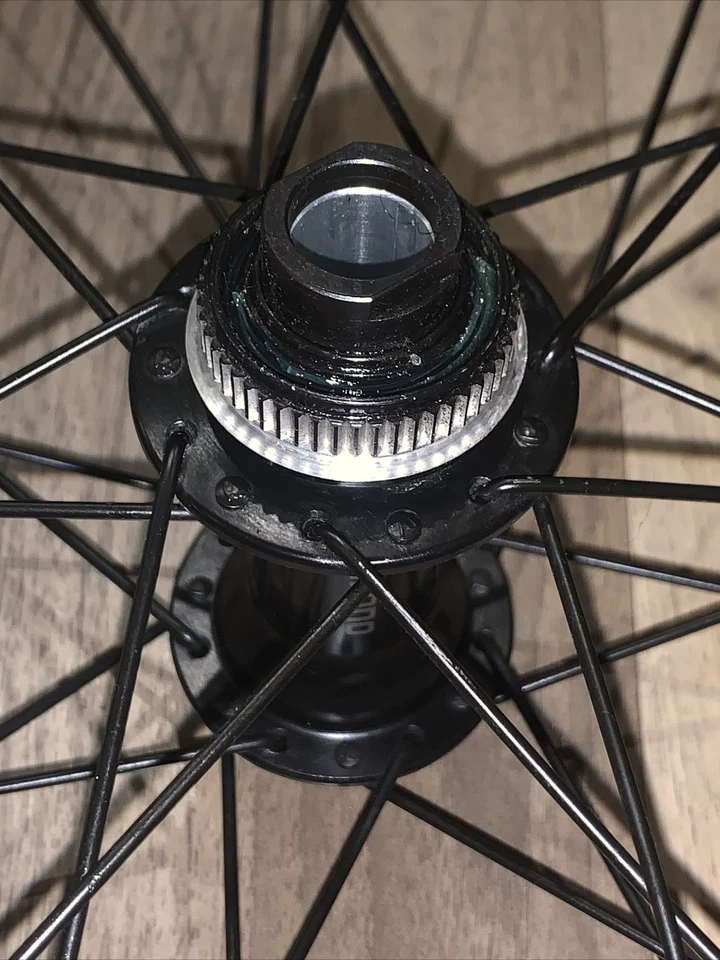 29“ 28“ Vorderrad 110mm Boost Shimano HB-MT400-B, 622x25, Tubeless R. , Neuw. - Bild 2 von 4