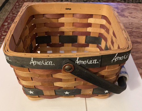 RUSTIC AMERICA WOVEN BREAD BASKET PORCELAIN BLUE STAR MEMORIAL DAY MOVING HANDLE - Picture 7 of 10