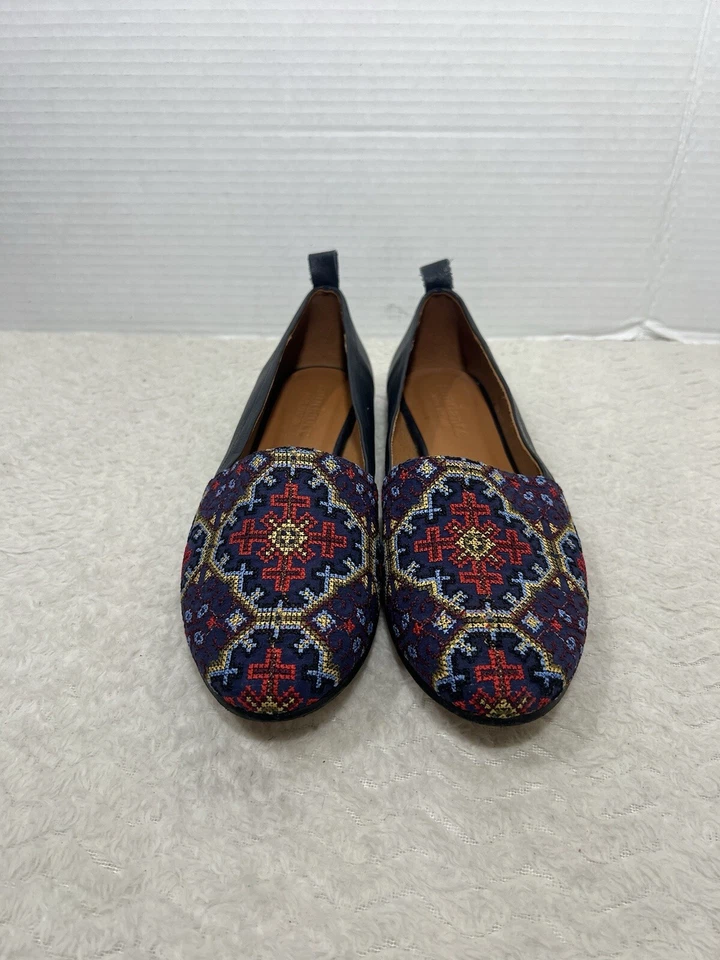 Sundance Catalog Women's Size 39 US 8.5 navy Leather Embroidered Flat Shoes - Image 2 of 4