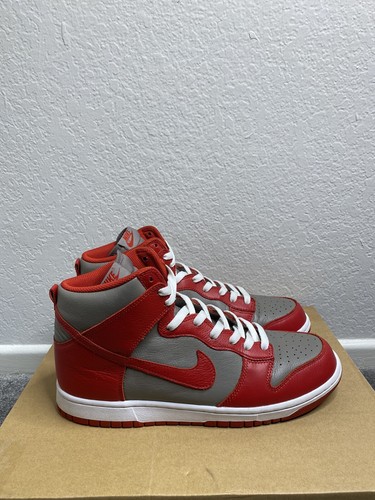 nike dunk high unlv