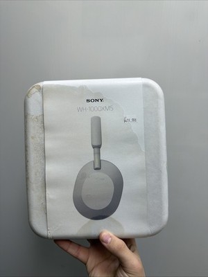 !!! NEW !!! Sony WH-1000XM5 Wireless Noise Canceling Headphones - Silver 